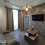 Briloc Centre Apartment