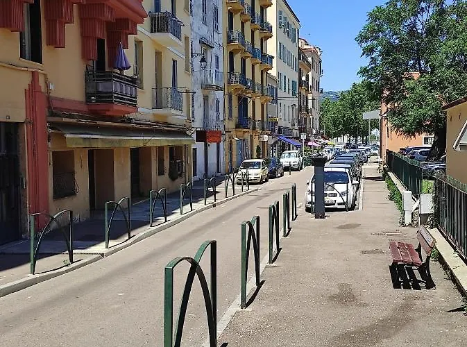 Briloc Centre * Ajaccio (Corsica)